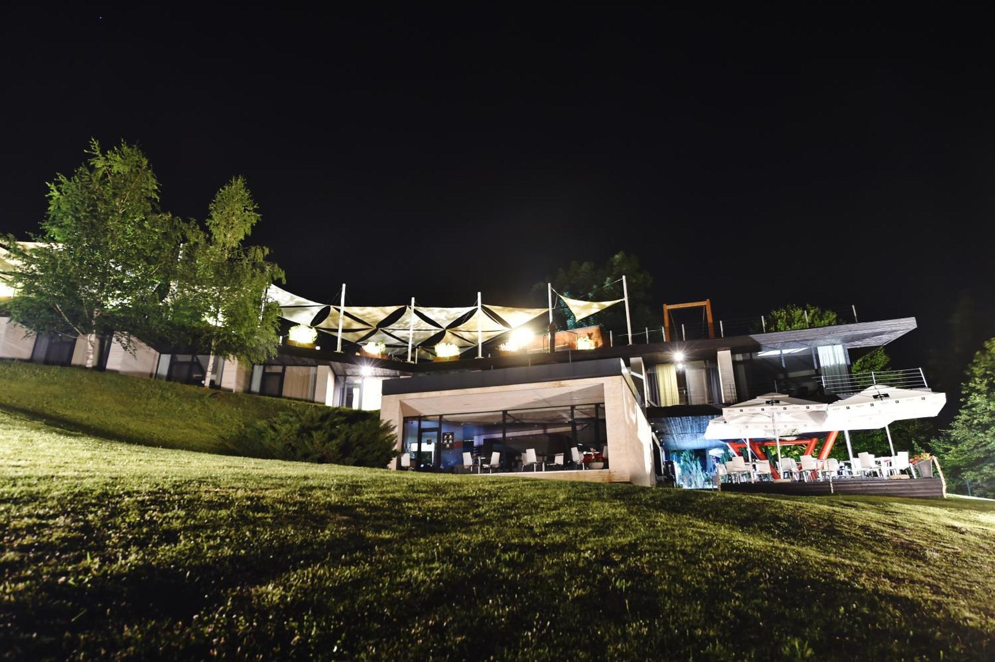 Pensiunea Atra Doftana Teşila Exterior foto